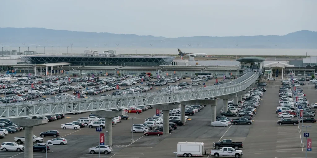 Oakland International Airport Parking